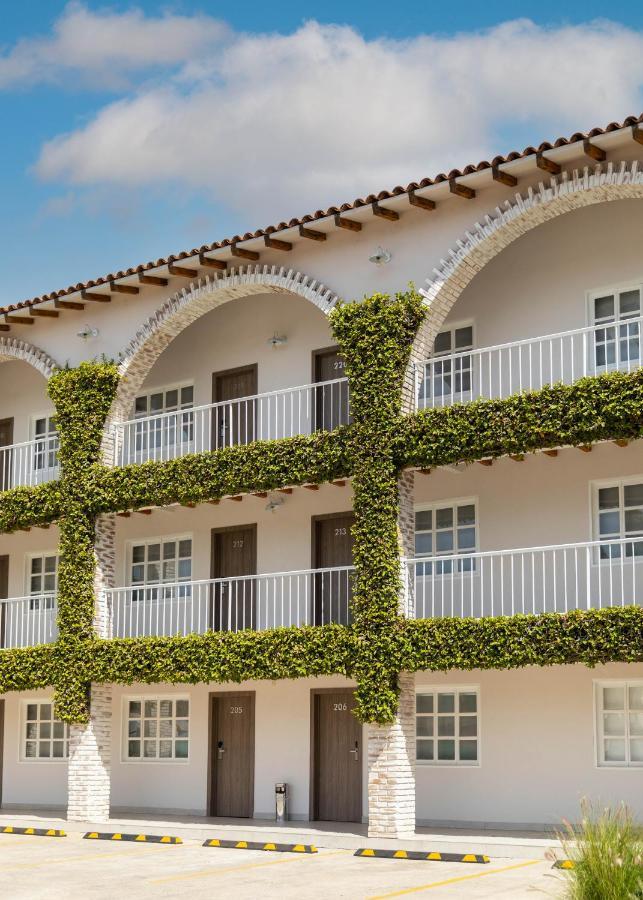 Beach House By Eazy Ensenada Extérieur photo